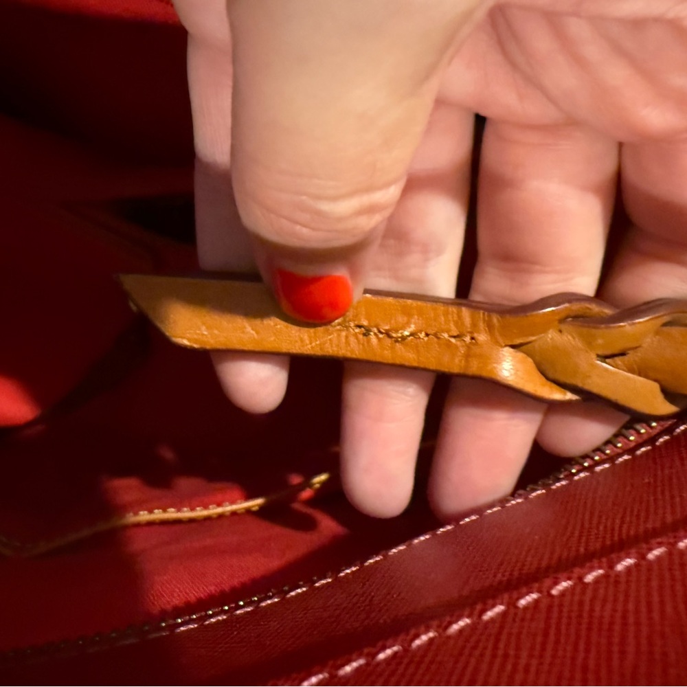 Dooney & Bourke tote - Picture 4 of 9